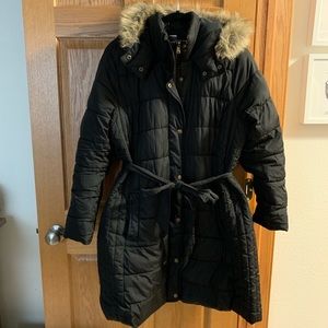 Old Navy Maternity Winter Jacket, Black - XL